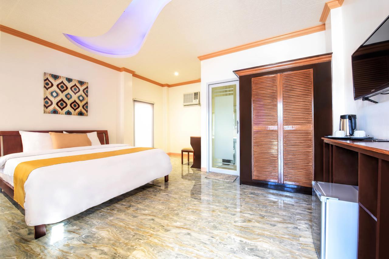 Kabaleyan Cove Resort Powered By Cocotel San Carlos  Екстериор снимка